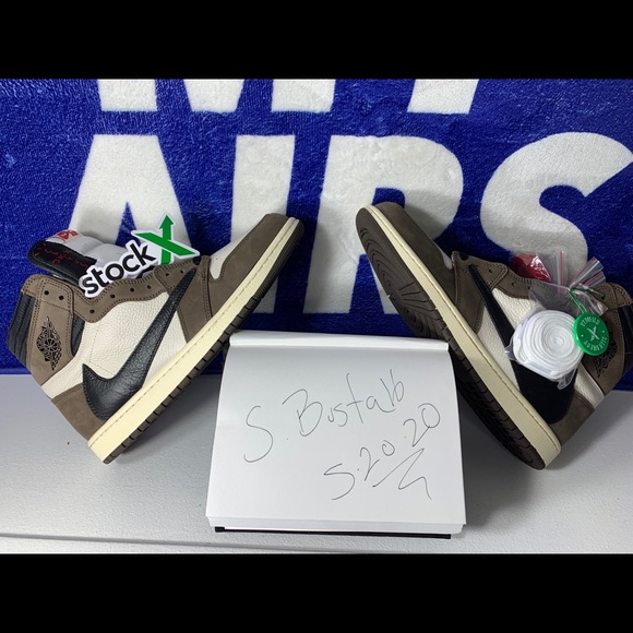 Air Jordan 1 travis Scott - Picture 5 of 5